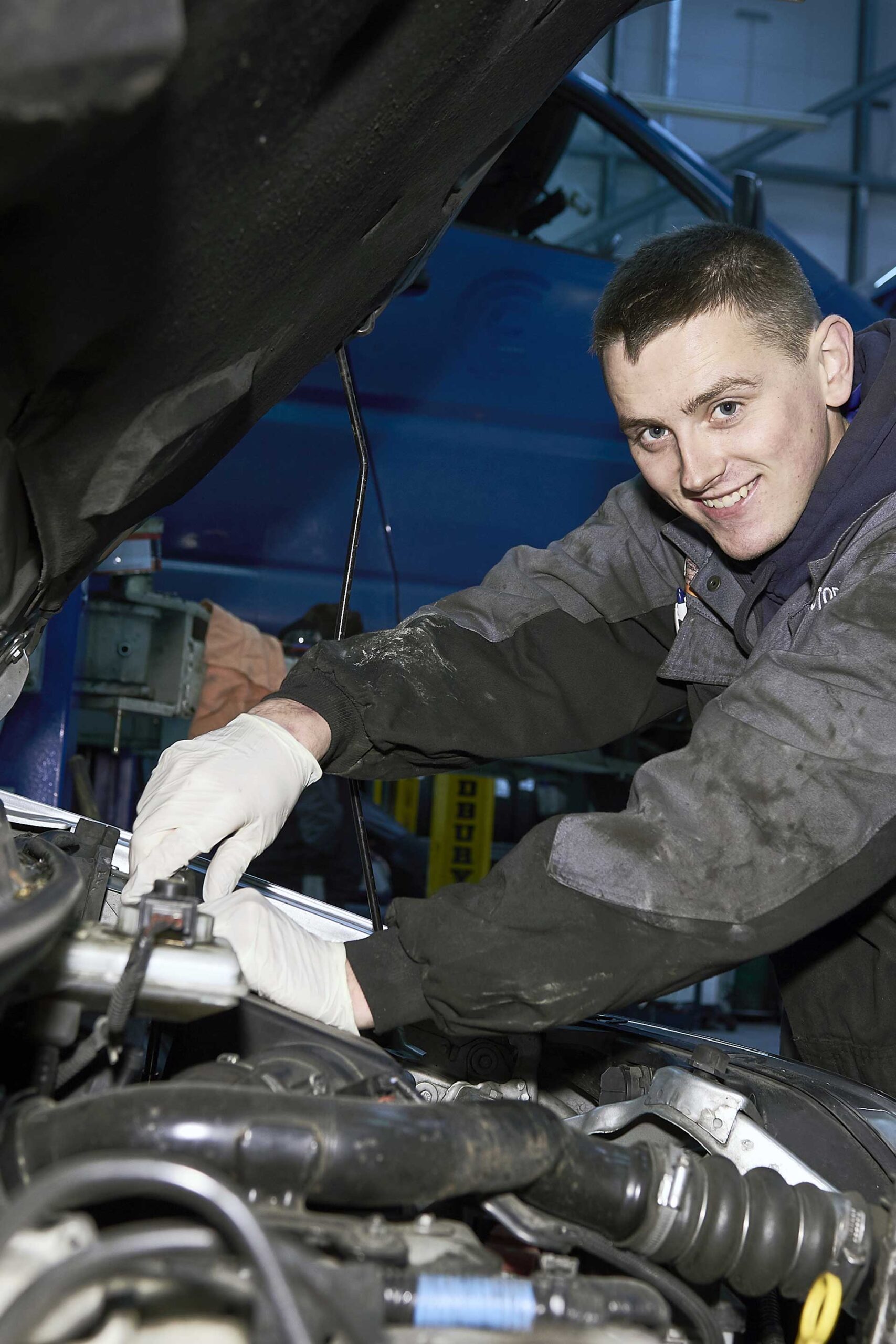 Are You in Need of a Fleet Maintenance Service for Commercial Vehicles?