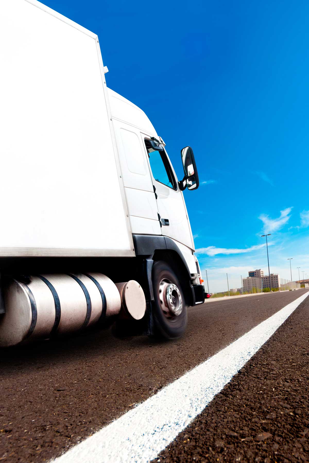 Looking for Long Term Commercial Vehicle Rental?